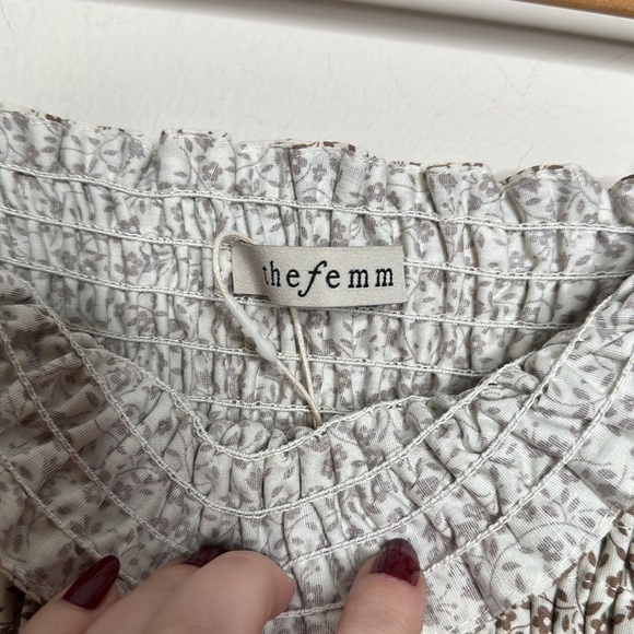 THE FEMM Cleo brown floral puff sleeve smocked mini dress NWT - Picture 5 of 8